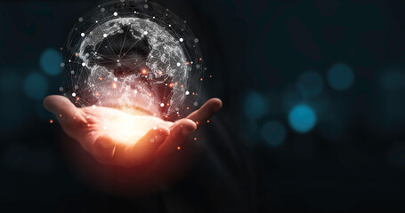 求一篇英语演讲稿 不要太难 四年级的 能一分钟说完的