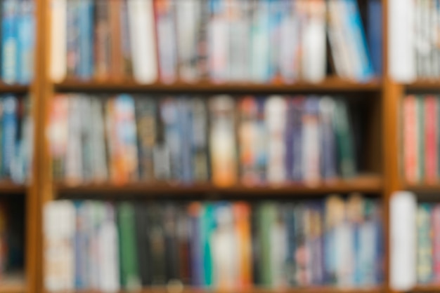 社区居委会依据国家法律法规和政策